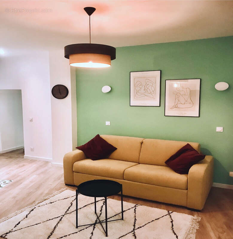 Appartement à HYERES