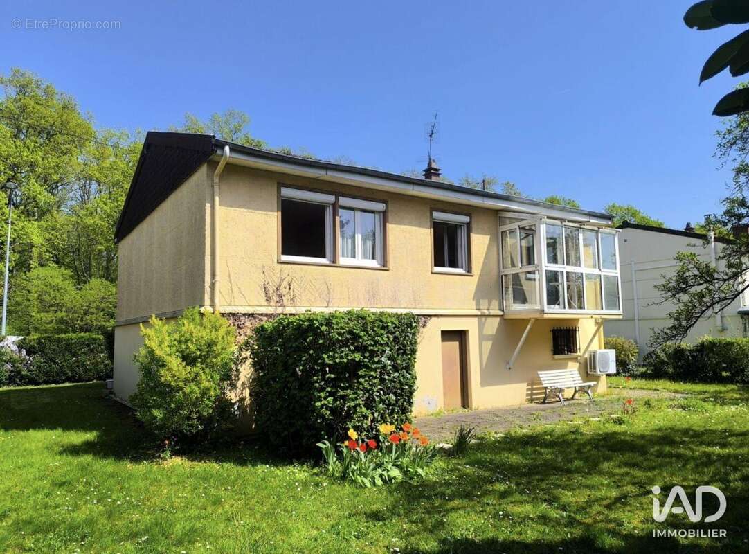 Photo 2 - Maison à NOISY-LE-GRAND