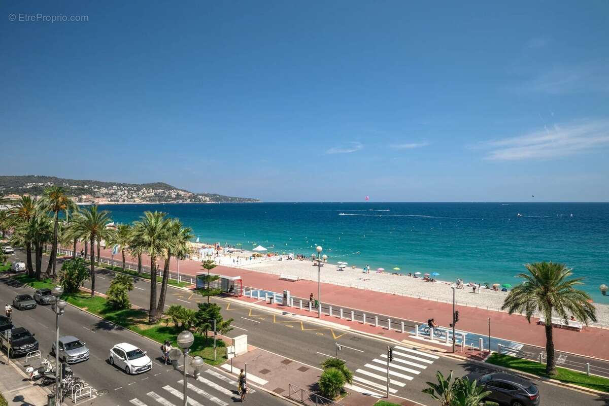 Nice Promenade des Anglais - 3 pièces à rénover - Vue Mer - photo 34