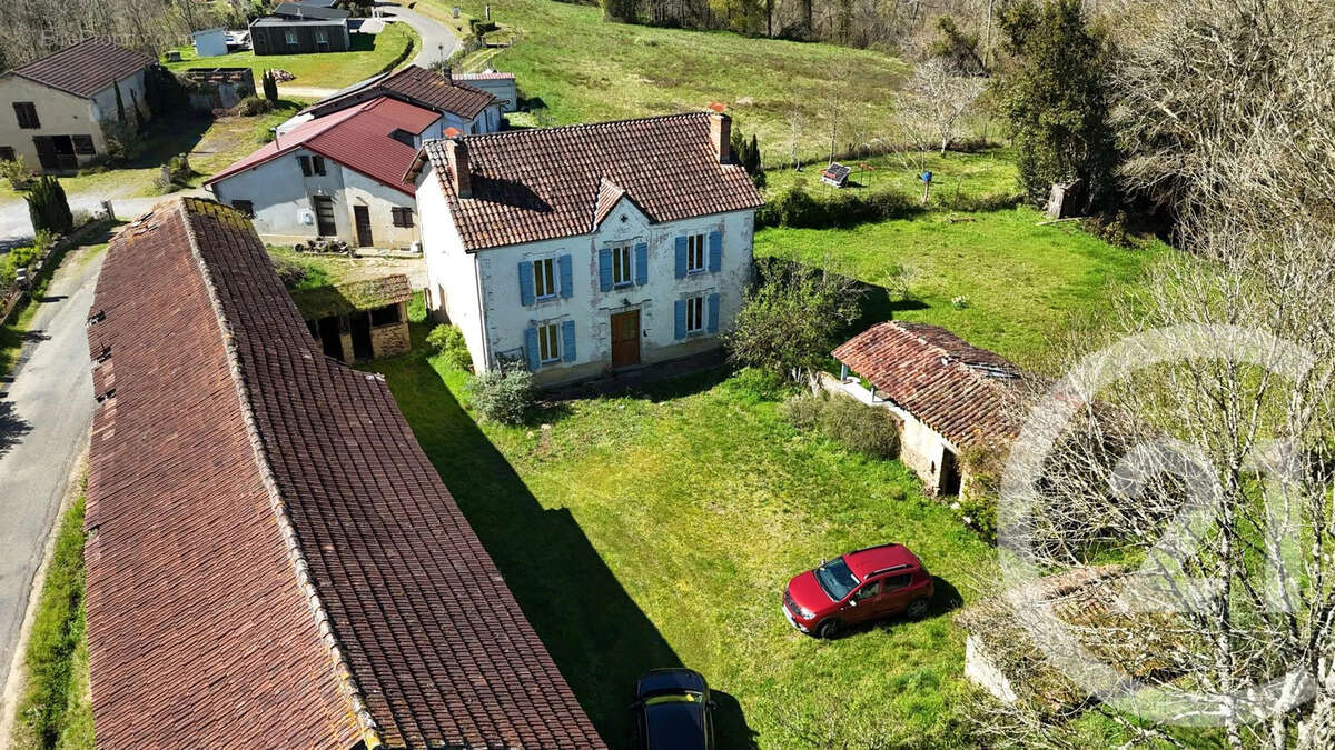 Maison à HAGETMAU