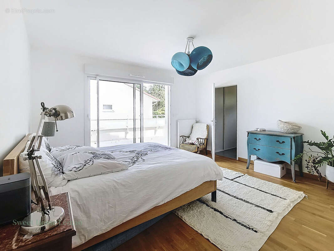 Appartement à EVIAN-LES-BAINS