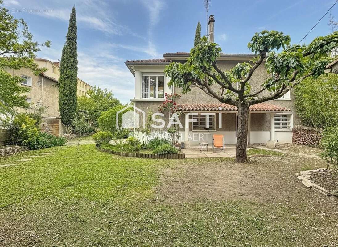 Photo 2 - Maison à ROMANS-SUR-ISERE