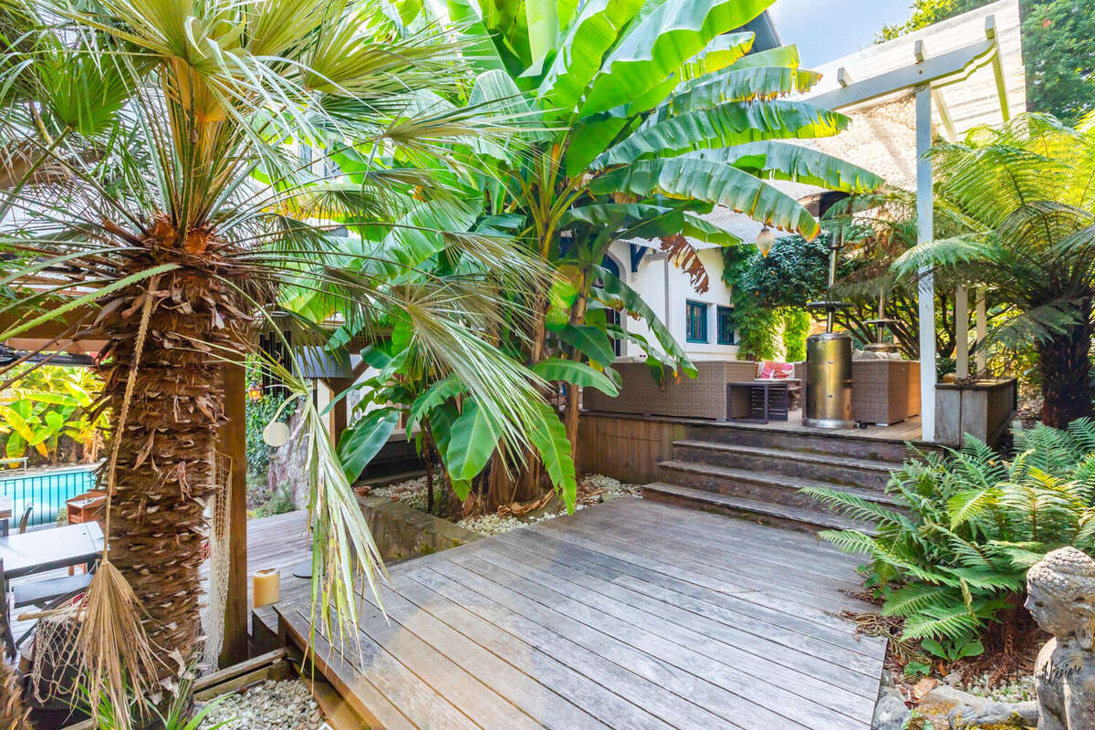 Maison 300 m² à Biarritz  - photo 3