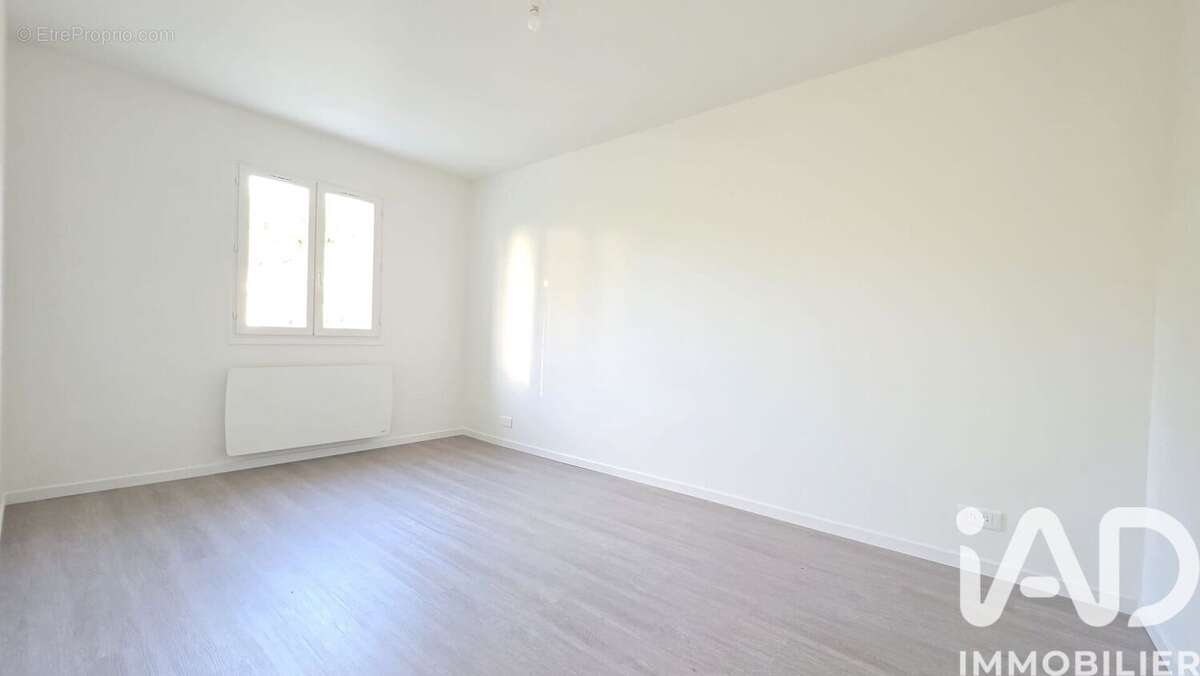 Photo 8 - Maison à ISSOU