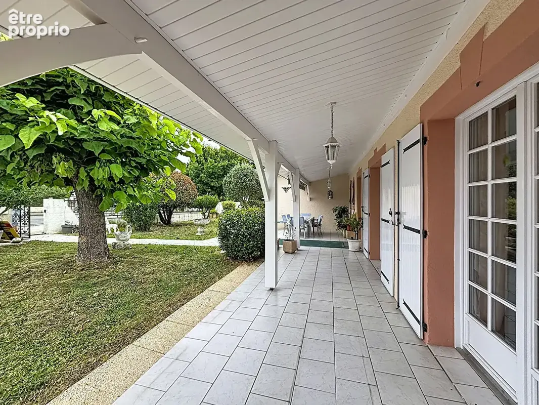 Maison Carbon Blanc 6 pièce(s) 135.05 m2 - photo 2