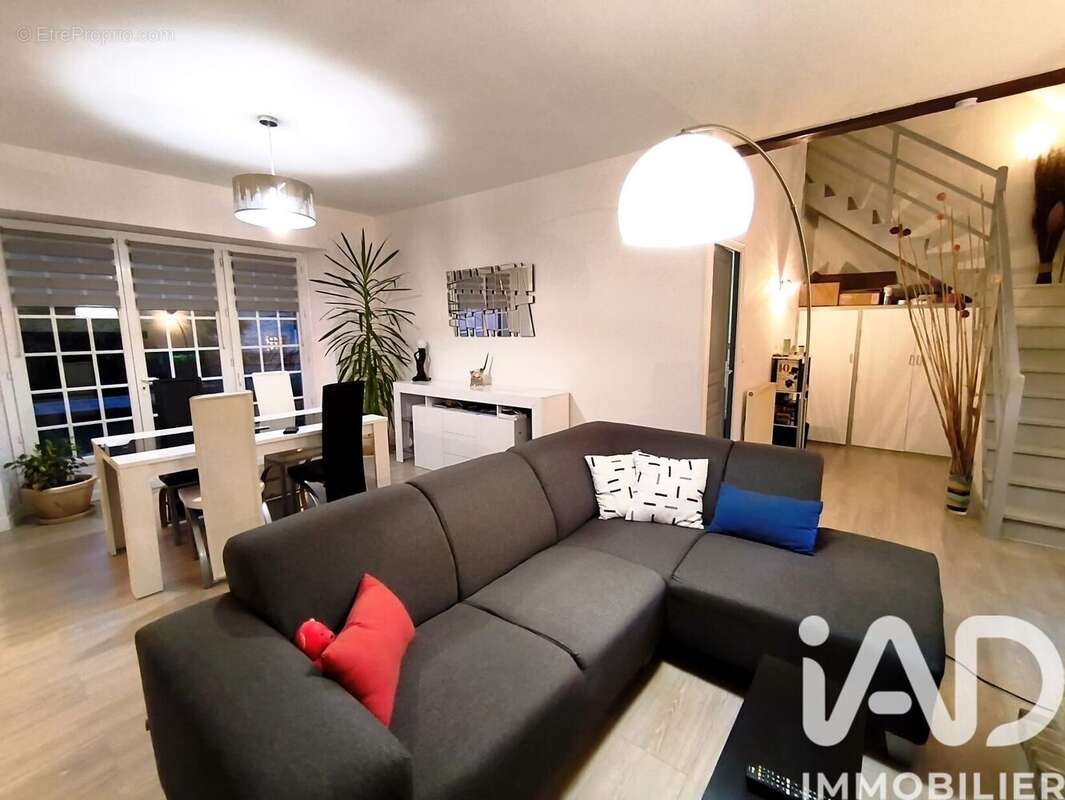 Maison 95 m² à Chalmaison  - photo 2