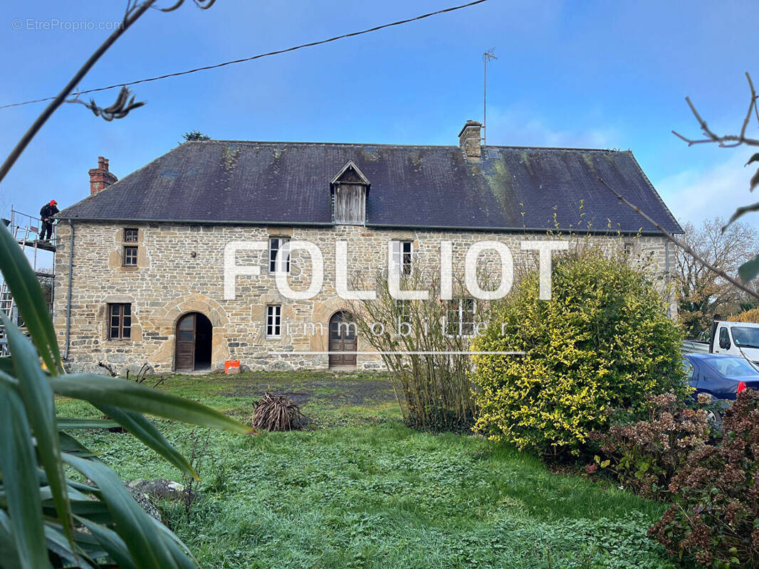 Maison à CAMBERNON