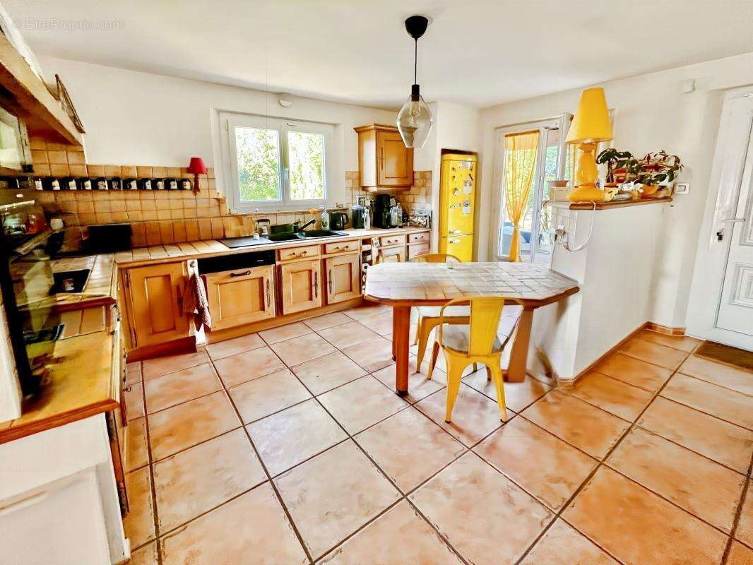 Maison à UZES