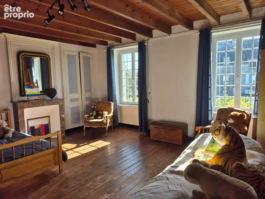 Superbe maison familiale en pierres  à 2 pas de la mer! - photo 9
