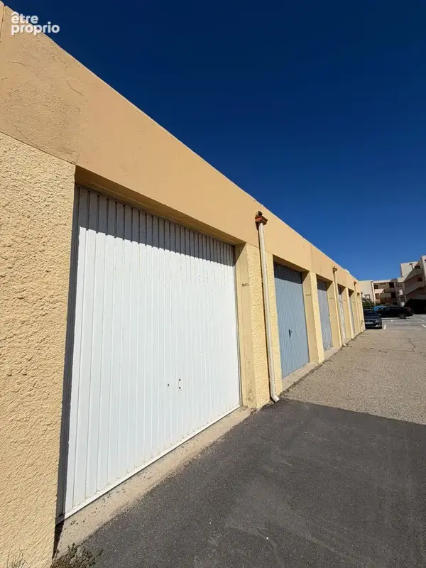 Le Barcarès Exclusivité LIDO Grand Large Grand Garage avec compteur et porte electrique ! - photo 3