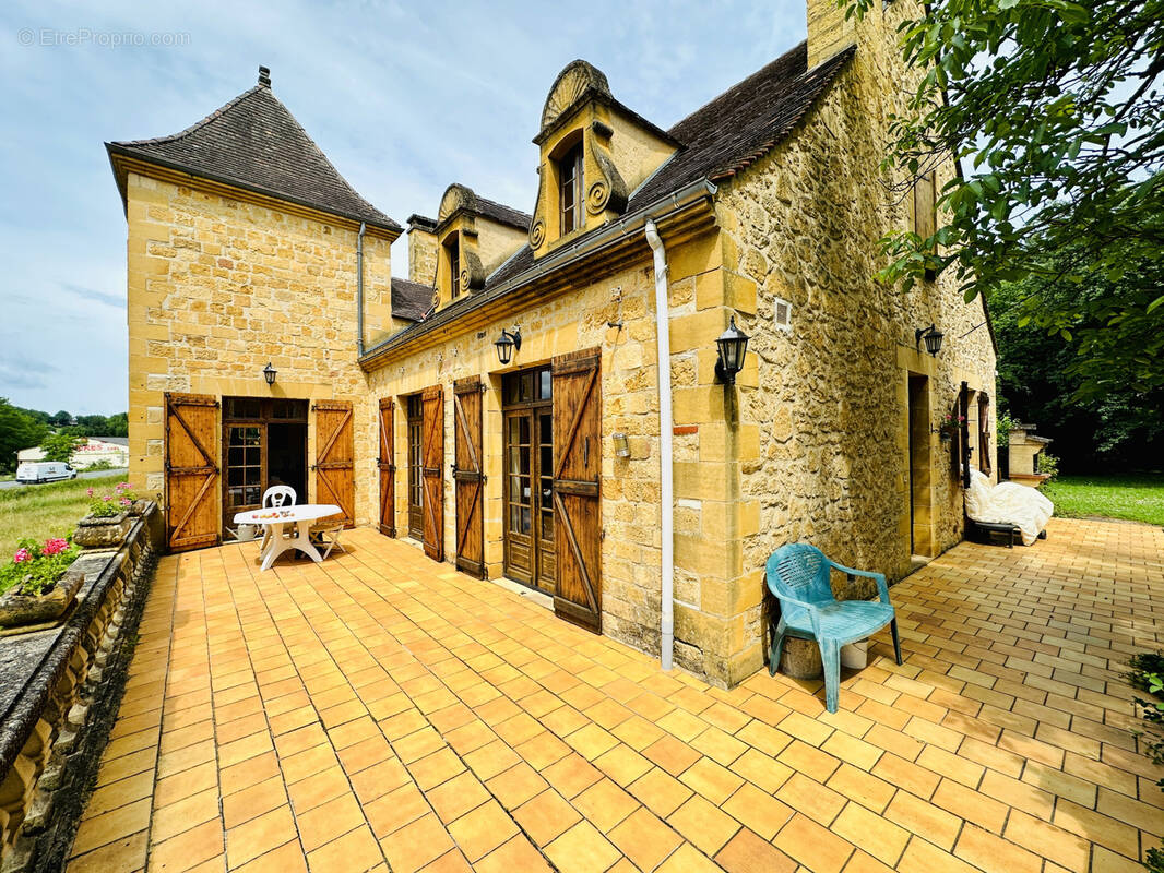 Maison à GOURDON