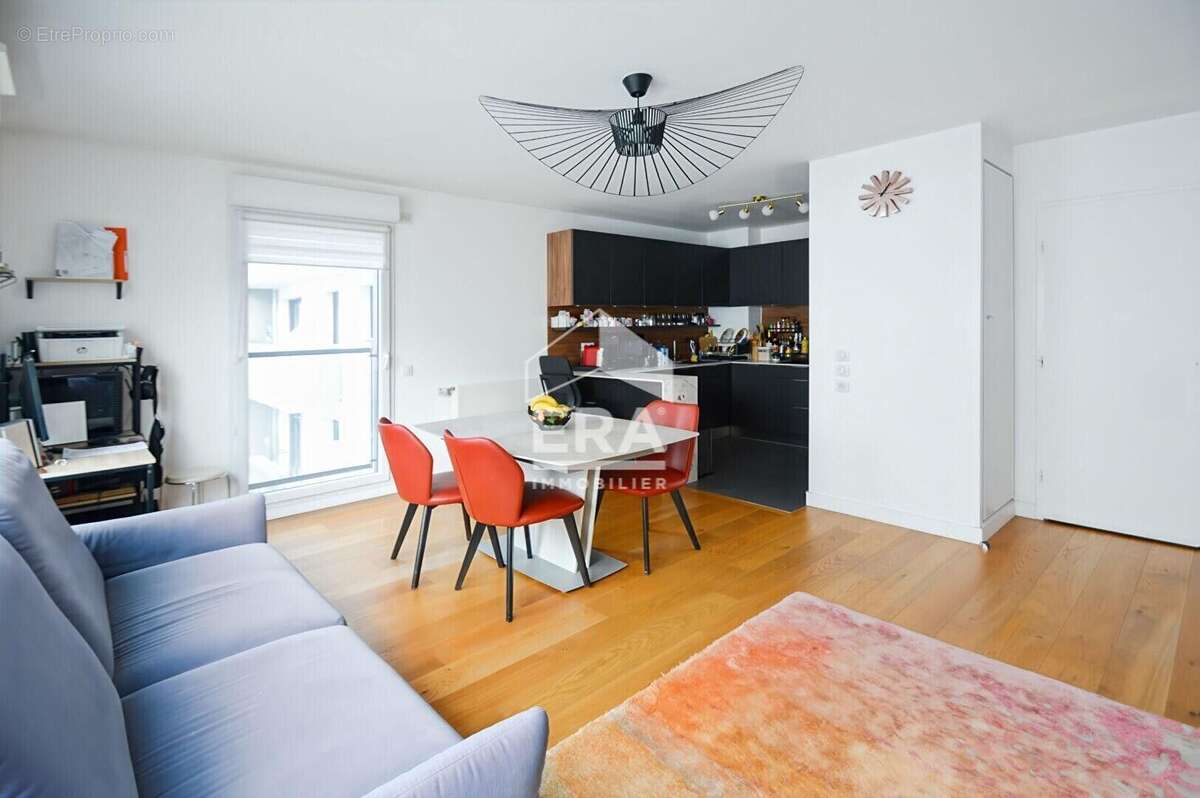 Appartement à ISSY-LES-MOULINEAUX