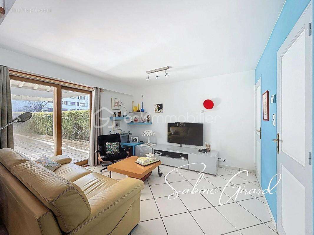 Maison à SAINT-MARTIN-D'HERES