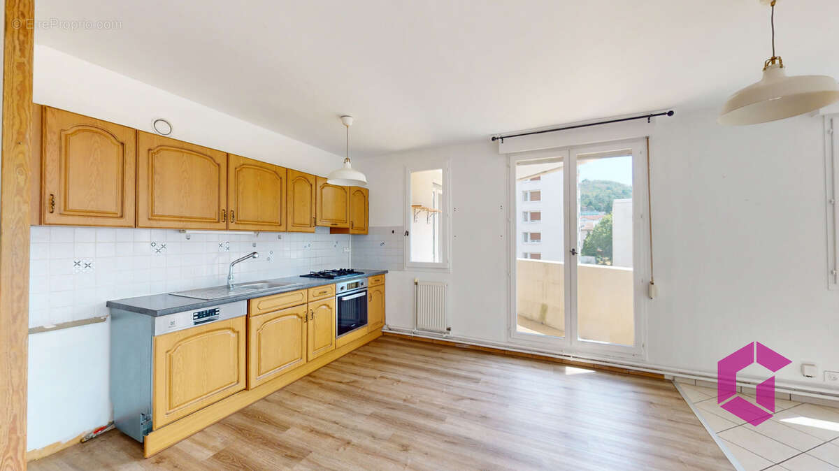 Grand T3 avec Garage et balcon - photo 3