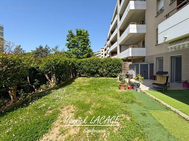 Appartement à SAINT-VICTORET