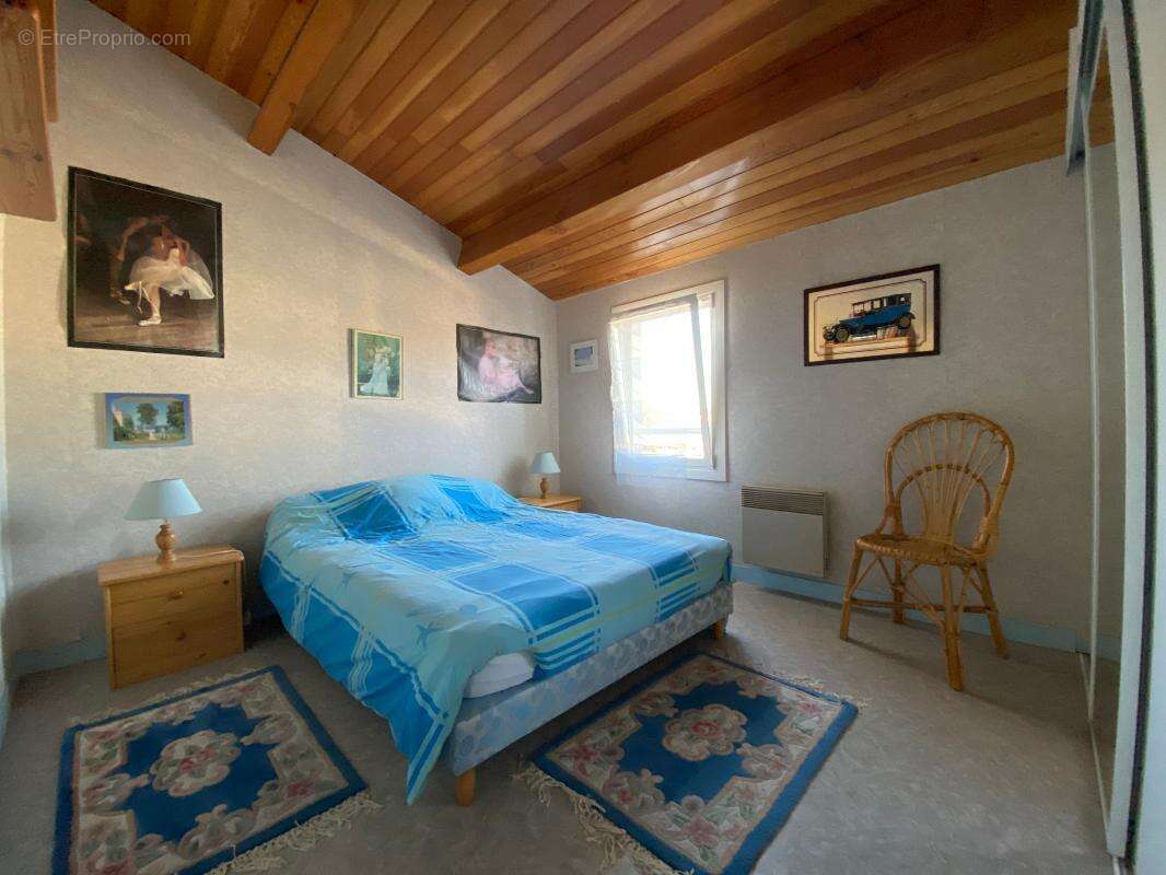 Maison à LES MATHES