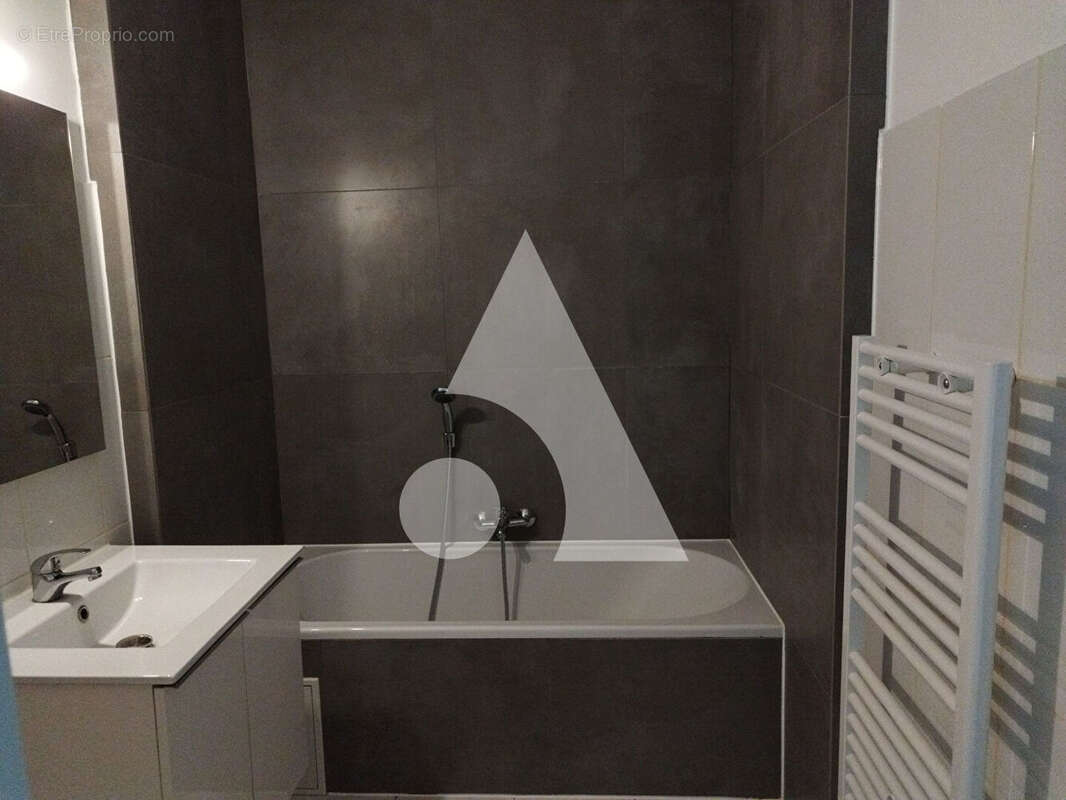 Appartement à PERTUIS