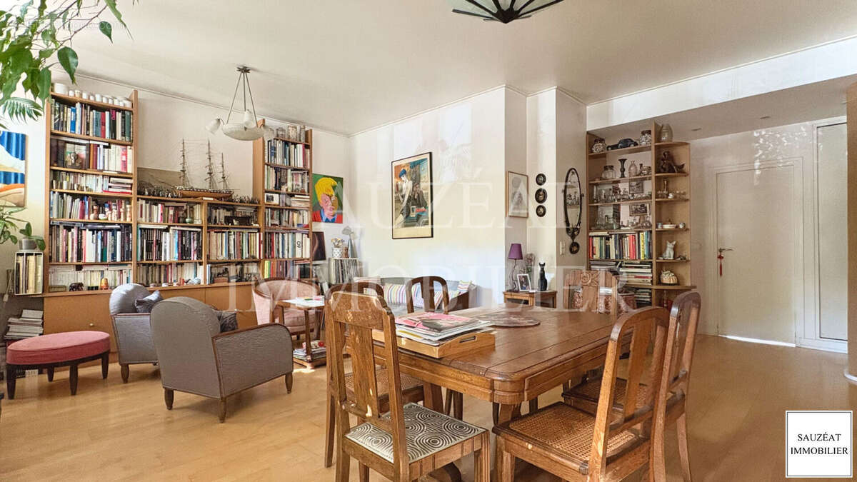 Appartement à MONTROUGE