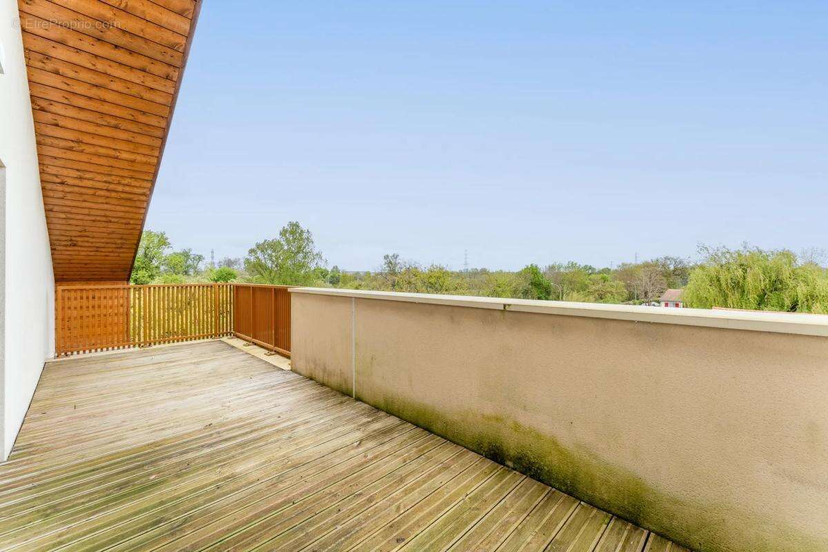 Appartement à BASSENS