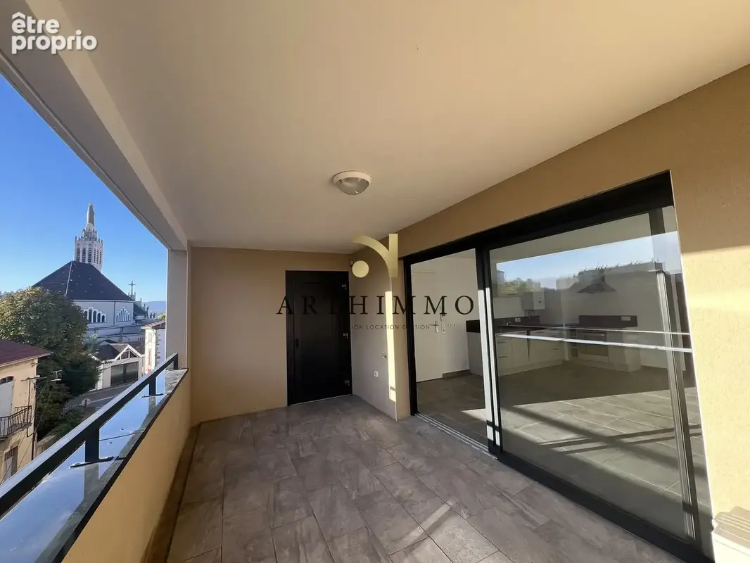 Photo Appartement à Romans-Sur-Isere au prix de 236 000€