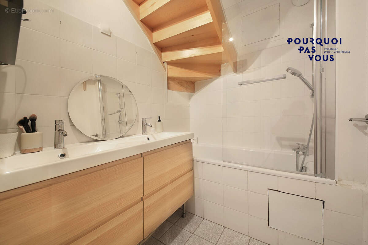 Appartement à LYON-5E
