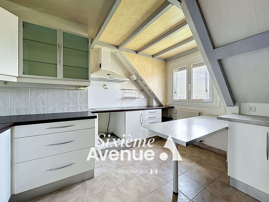 Maison Decines Charpieu 9 pièce(s) 261.34 m2 - photo 5