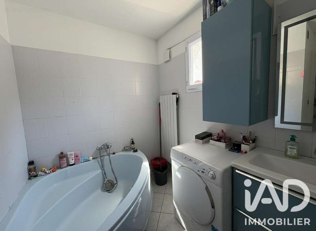 Maison 104 m² à Saint-Nazaire  - photo 8