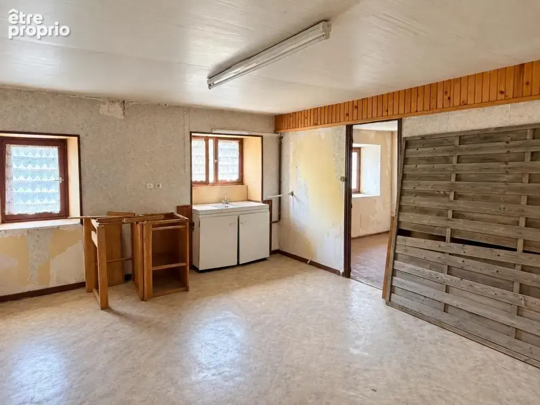 Belle maison de caractère avec jardin, grange et potentiel second logement - photo 11