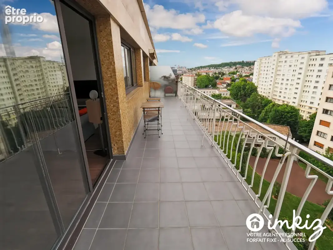 Appartement 2 pièces, grand balcon, vue degagée - photo 2