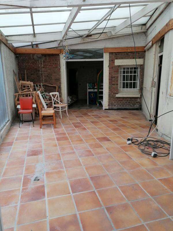 Commerce à SAINT-QUENTIN