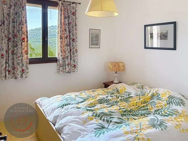 Maison à LES ADRETS-DE-L'ESTEREL