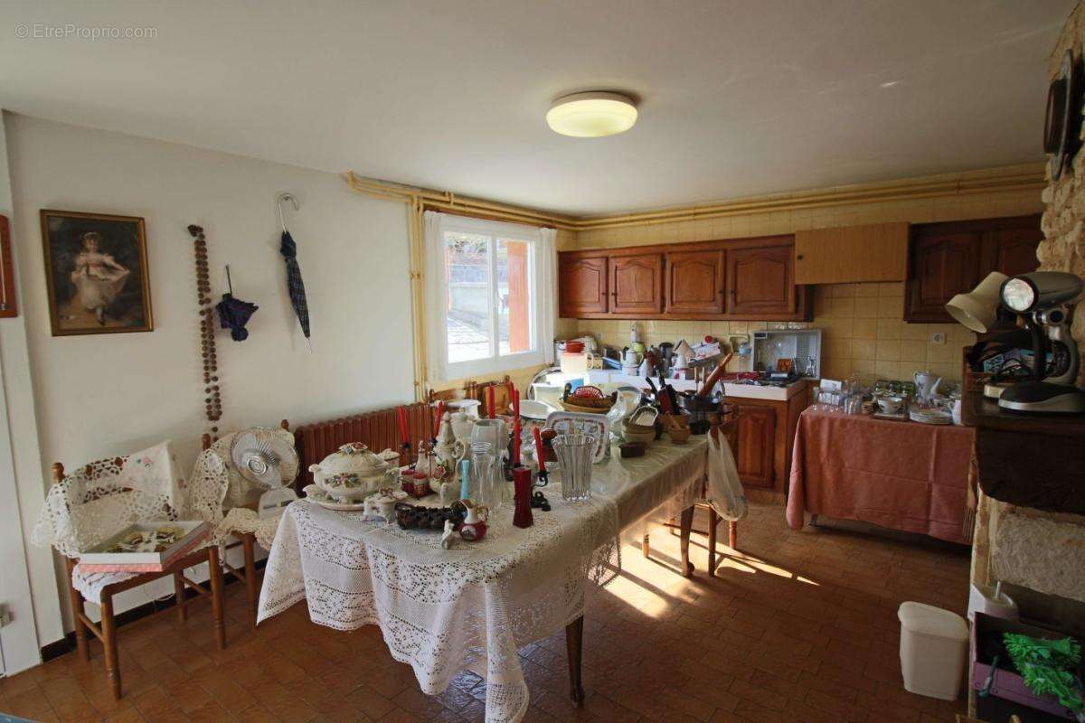 Maison à PUY-L'EVEQUE