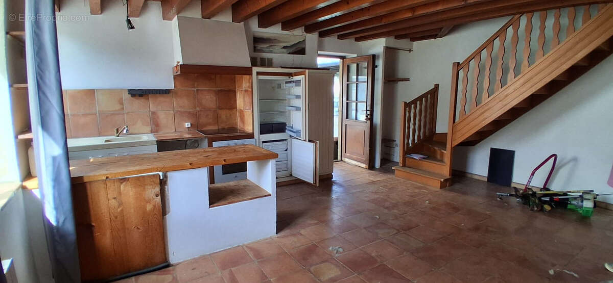 Maison 77 m² à Druillat  - photo 3