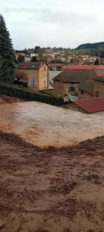 Photo 4 - Terrain à COURS-LA-VILLE