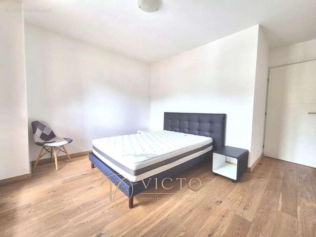 Appartement à SAINT-ETIENNE-DE-TINEE
