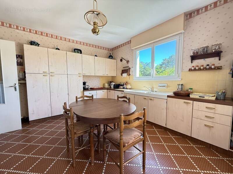 Maison à CHATELLERAULT