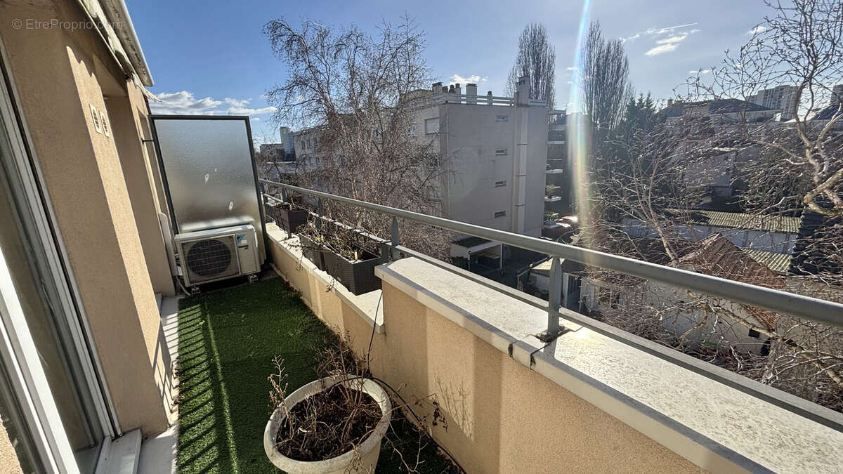 Appartement à SAINT-GRATIEN