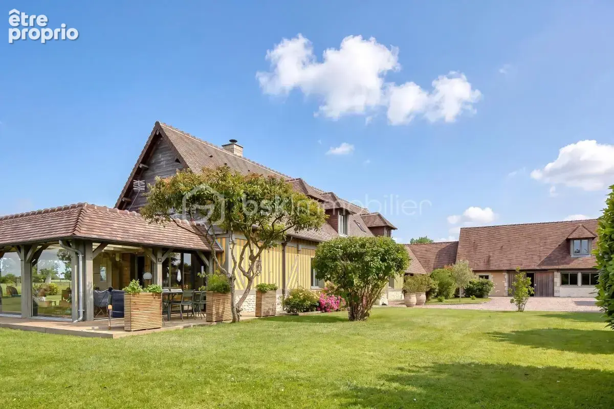 Propriété normande de charme – 3,5 ha, vue exceptionnelle et dépendances – Pays d’Auge - photo 22