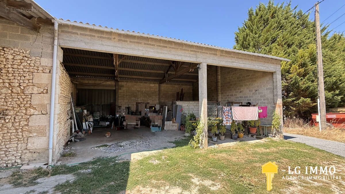 Autre à SAINT-THOMAS-DE-CONAC