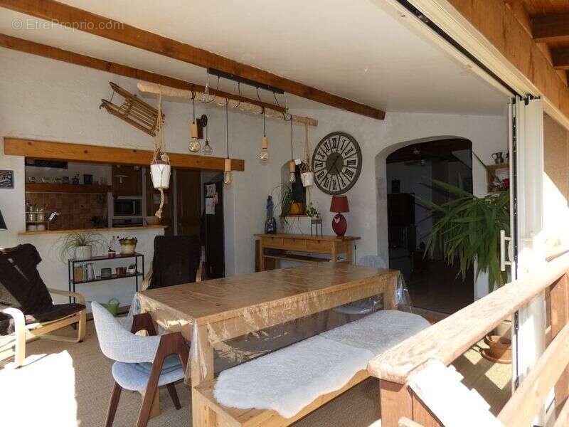 Maison 120 m² à Saint-Julien-En-Beauchene  - photo 6