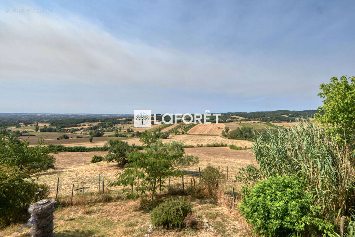 Belle propriété du XVIIème siècle avec charme, volumes et potentiel exceptionnel à vendre à Gaillac - photo 13