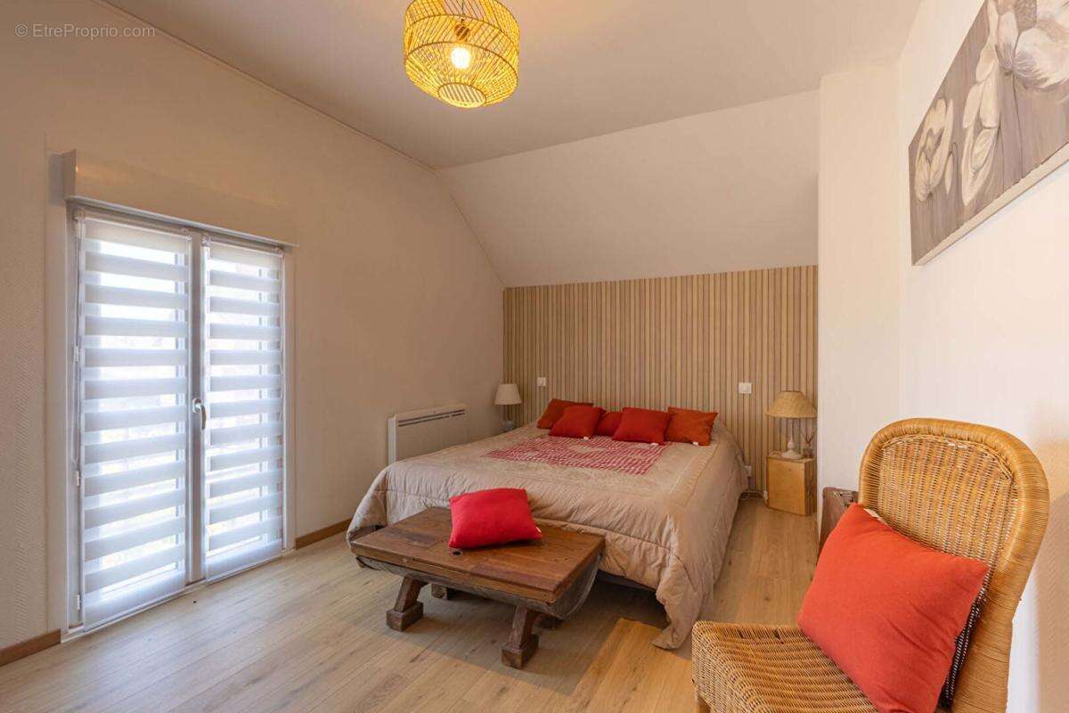 Maison à SALBRIS