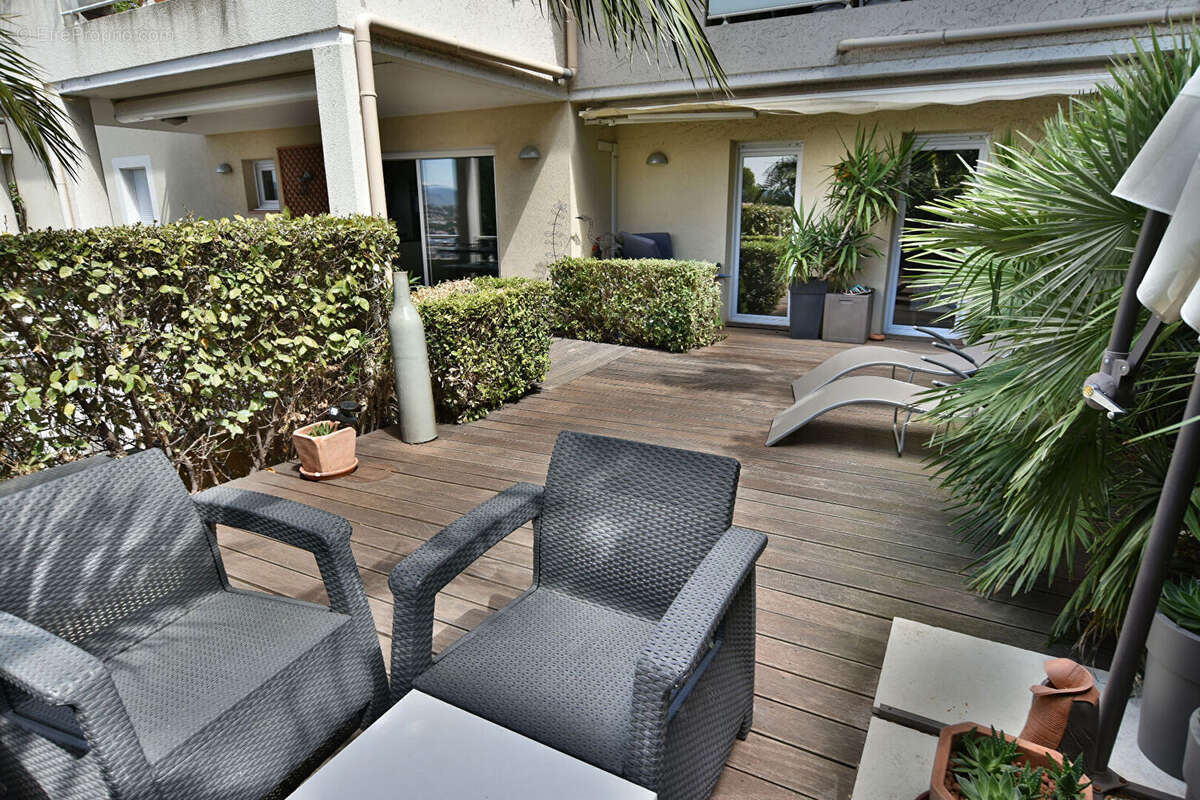 Appartement à SAINT-RAPHAEL