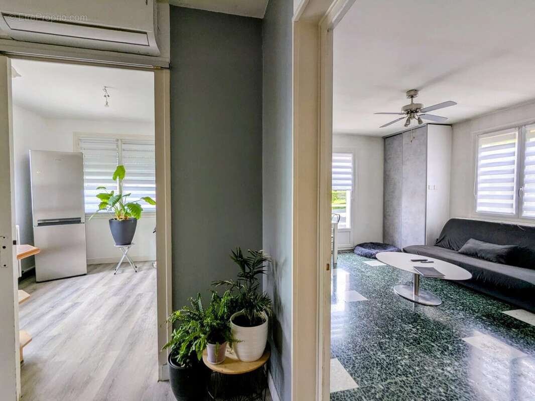 Maison 71 m² à Hurigny  - photo 2