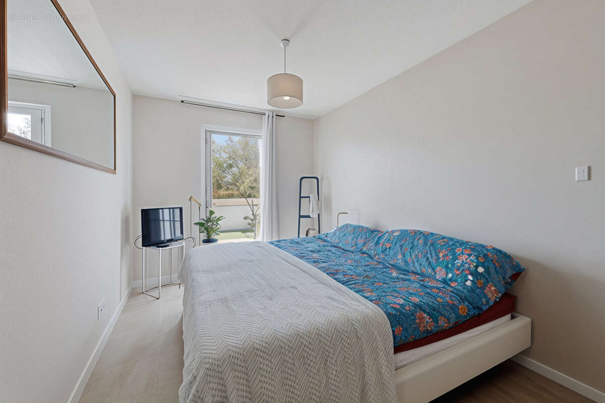 Appartement à MARSEILLE-6E