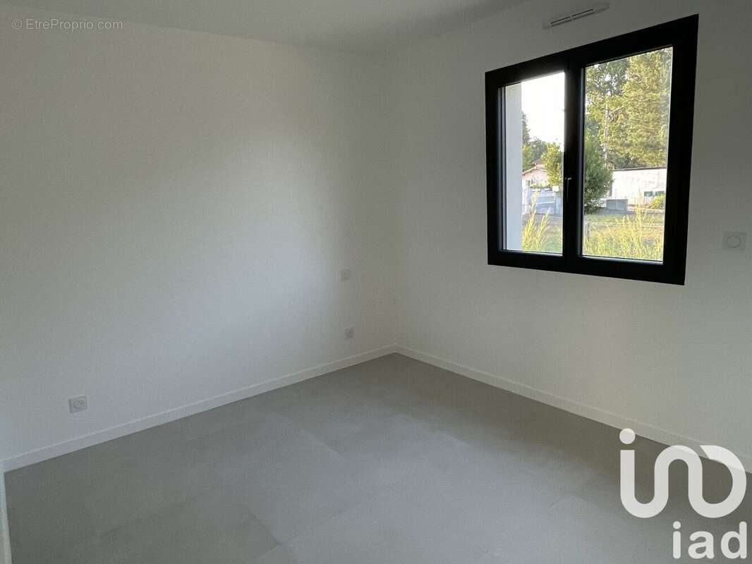 Photo 7 - Maison à PAREMPUYRE