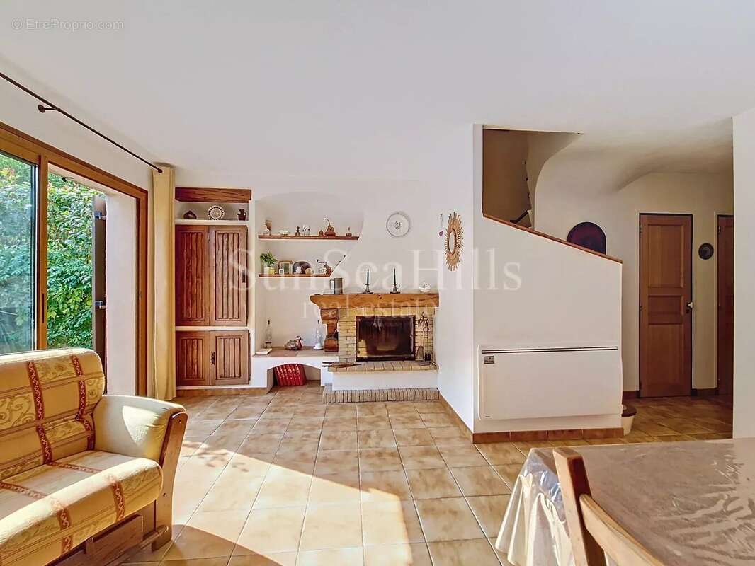 Appartement 4 pièces avec terrasses, sous-sol et parking couvert – Nice Bas Cyrnos - photo 5