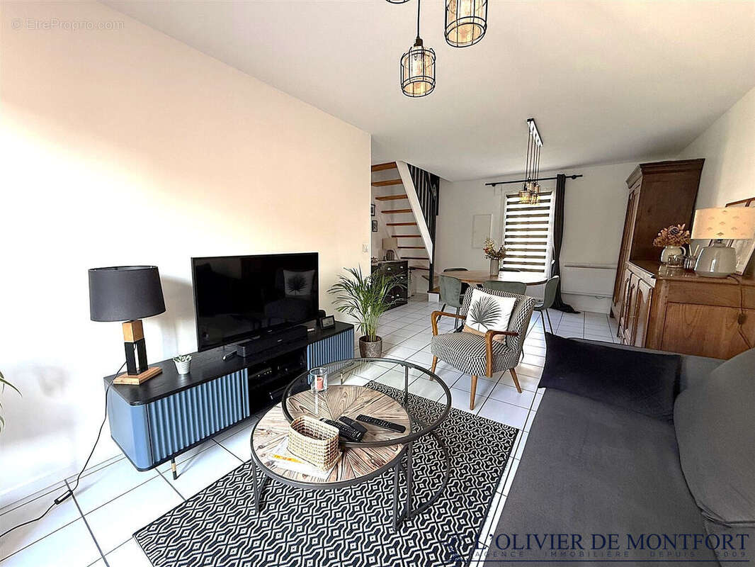 Maison à MONTFORT-L'AMAURY