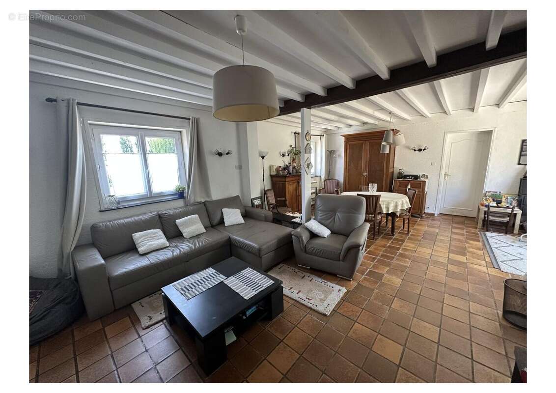 Maison à ERQUINGHEM-LYS