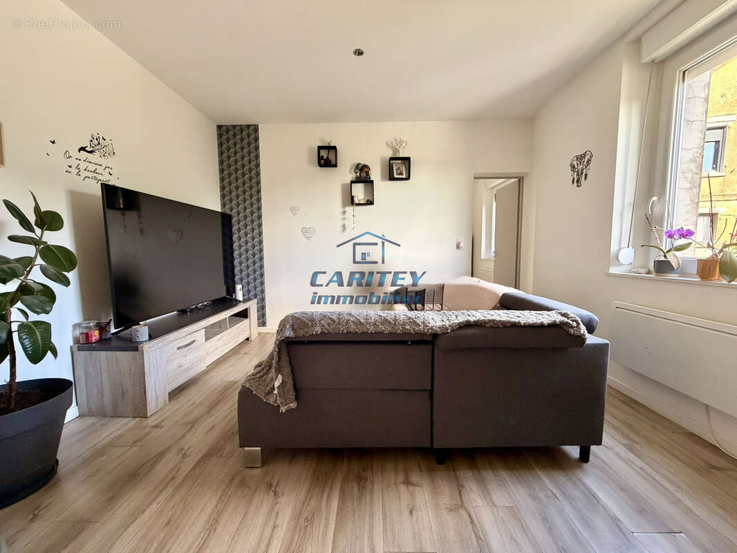 Appartement à SAINT-SAUVEUR